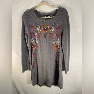 Umgee Gray Embroidered Waffle Knit Long Sleeve  Tunic Dress.
